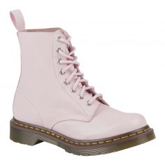 ＃ Dr. Martens 躍出Pantone流行色：16 SS 龐克幻彩系列！