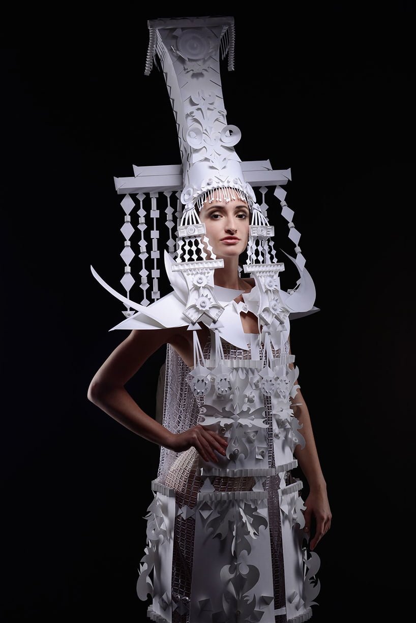 ＃ 這傳統的婚紗及復古的帽子竟是用紙做的？： Asya Kozina 挑戰華麗沒有極限 8