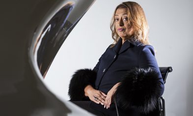 # 知名女建築師札哈·哈蒂(Zaha Hadid)心臟病逝世：享年65歲。