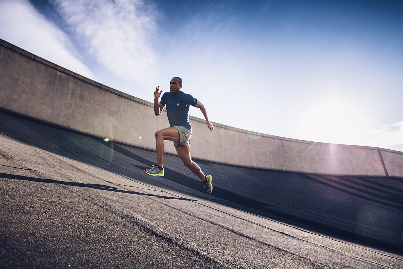 ＃ ASICS極輕量避震鞋款DYNAFLYTE™ ：讓你跑得更快更「輕」鬆！ 7