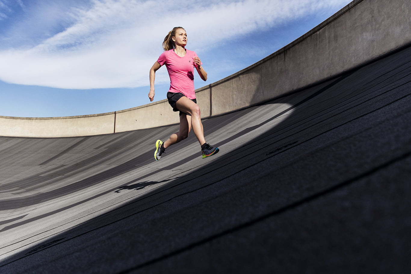 ＃ ASICS極輕量避震鞋款DYNAFLYTE™ ：讓你跑得更快更「輕」鬆！ 19