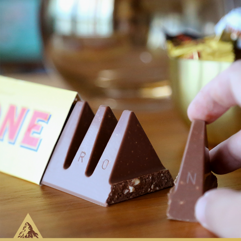 # 難以認同：瑞士三角巧克力「走山」縫隙變大引發民怨 2