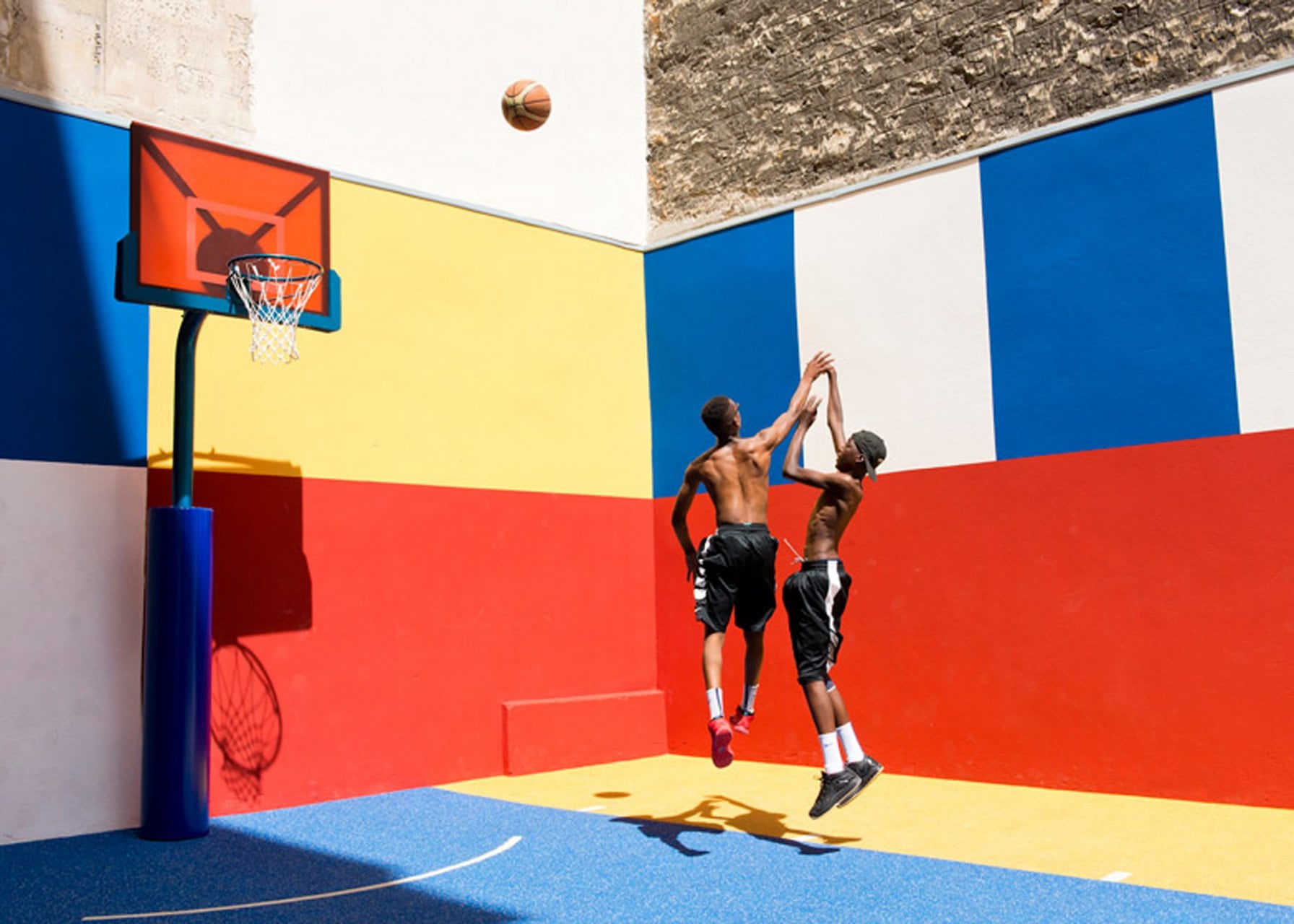 #走進如一幅畫的籃球場：巴黎的Pigalle籃球場 8