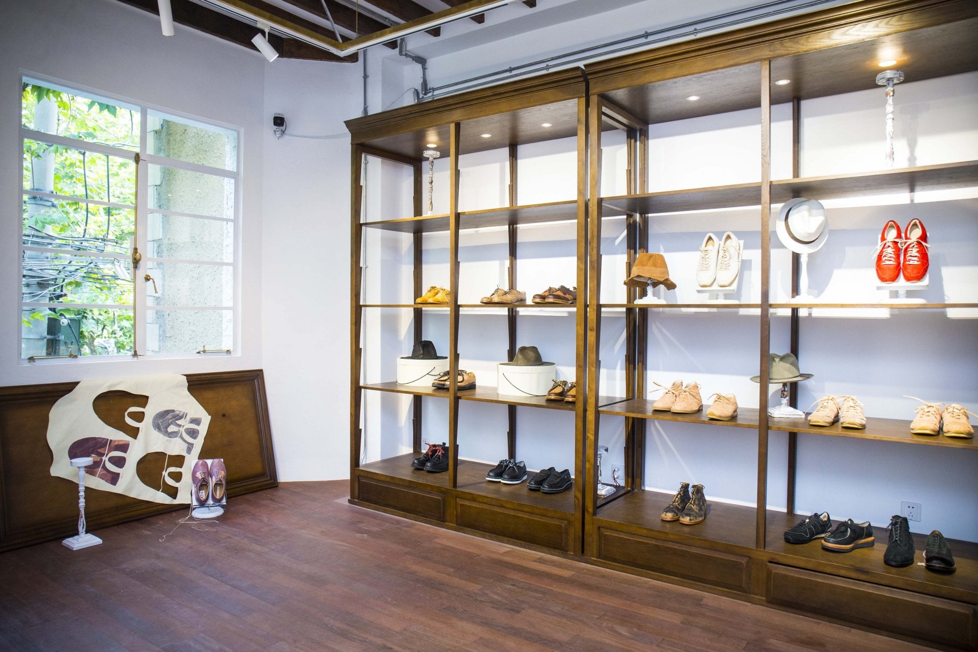 #日本獨立製鞋品牌H.Katsukawa：於上海新名所DAPPER 展示歷代經典。 1