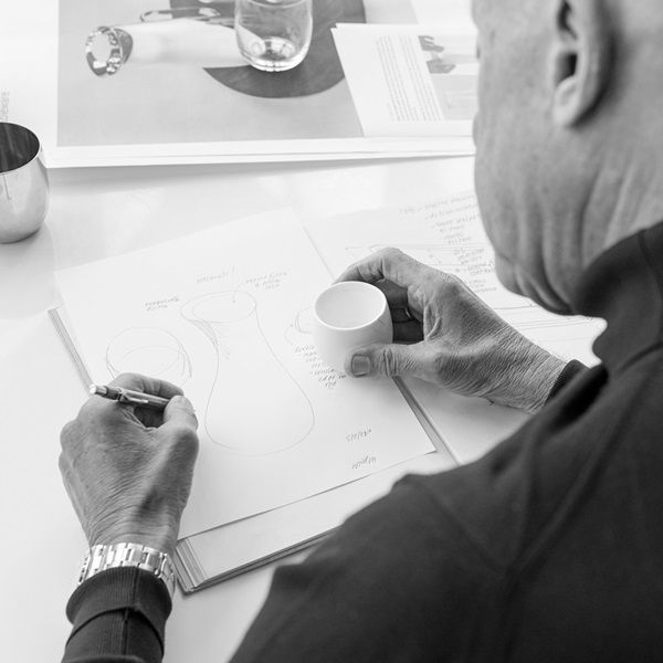 # Norman Foster × Stelton：Apple 新總部首席建築師 跨界打造限量餐具系列 3