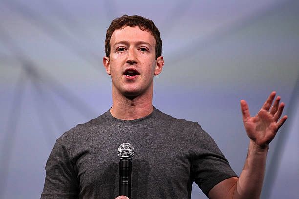 # Facebook 個資外洩：Mark Zuckerberg 公開道歉
