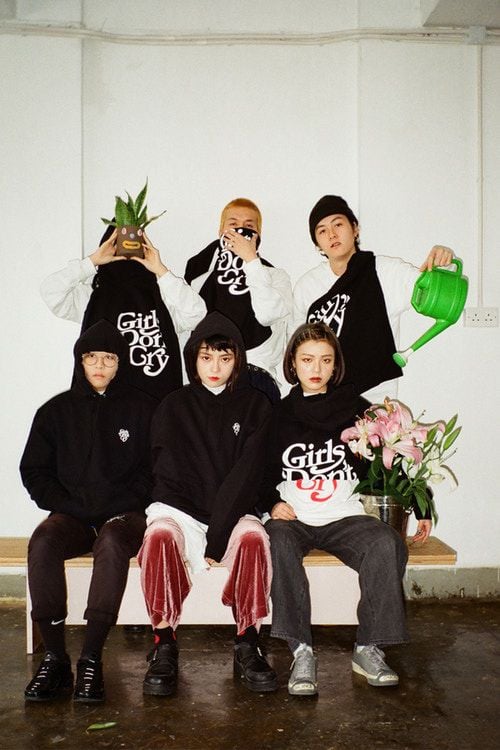 # 我希望看見妳的微笑：今年日本最具話題性服飾品牌 「Girls Don't Cry」 16