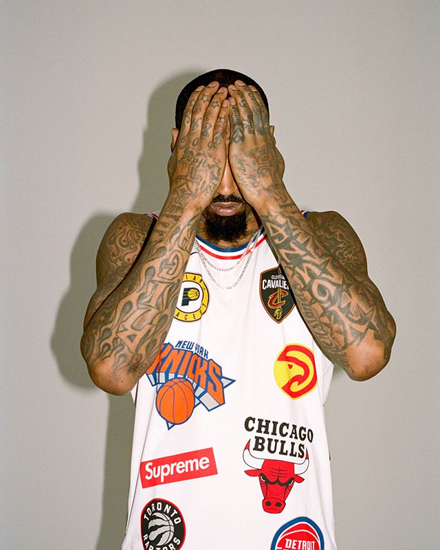 # Supreme × NBA × NIKE：組個屬於自己的Supreme籃球隊吧