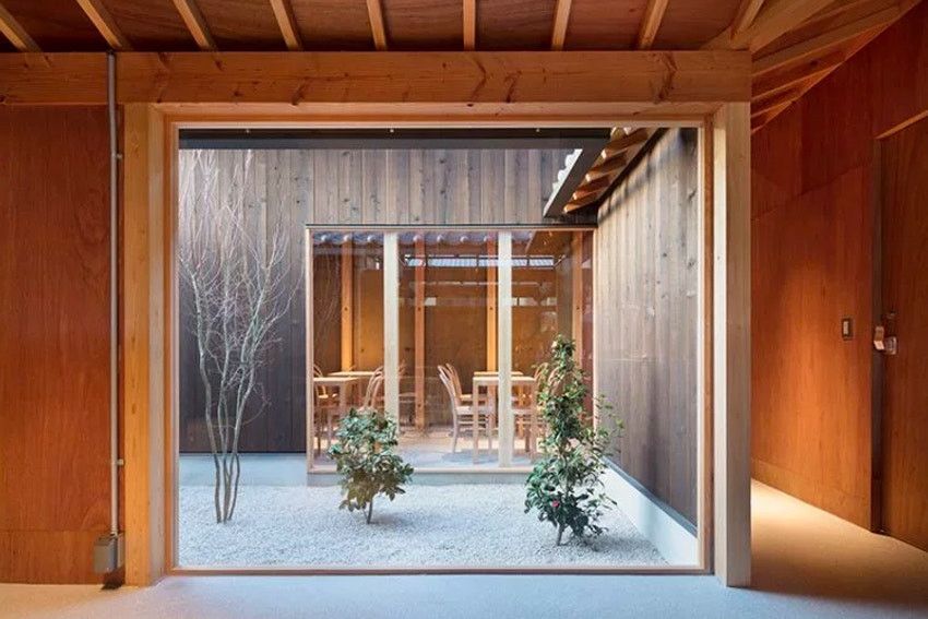 # 藍瓶咖啡 × 京都懷舊風格新店：日本傳統町屋配以簡約現代美學 12