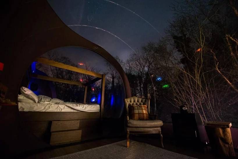 # 360 度全透明泡泡小屋仰望浩瀚星空夜景：就在北愛爾蘭的芬恩湖度假村上 4
