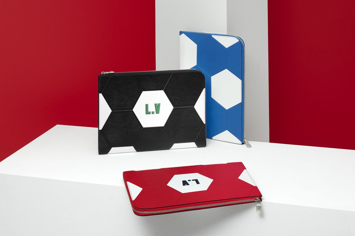 # LV 知名精品包品牌 × 世界盃足球賽：推出 2018 世界盃皮革包袋系列 6