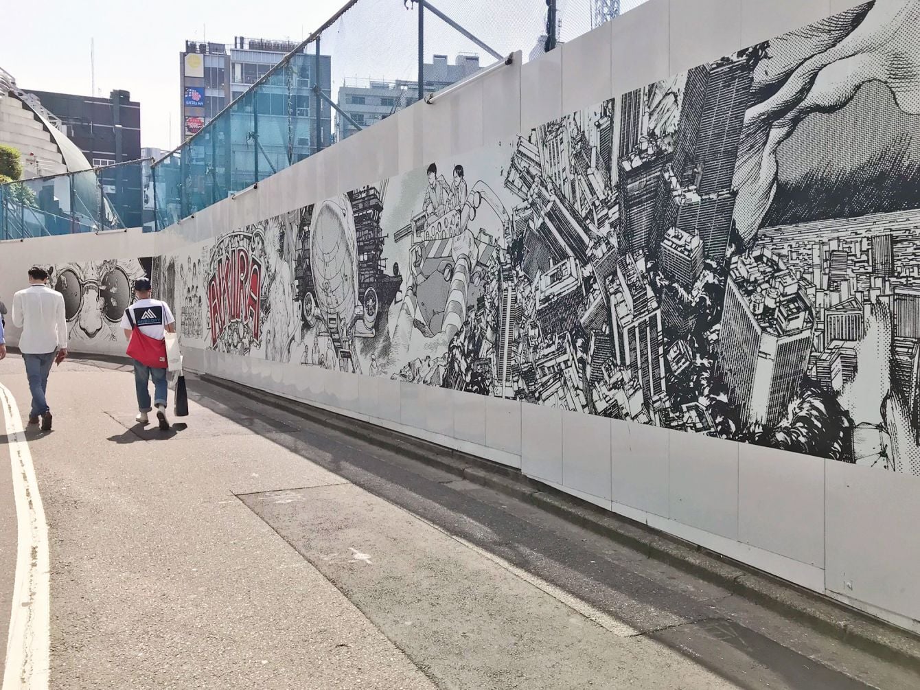 # 渋谷知名百貨 PARCO × 大友克洋：活用工事用外牆建構展現新《AKIRA》世界觀圖騰 3