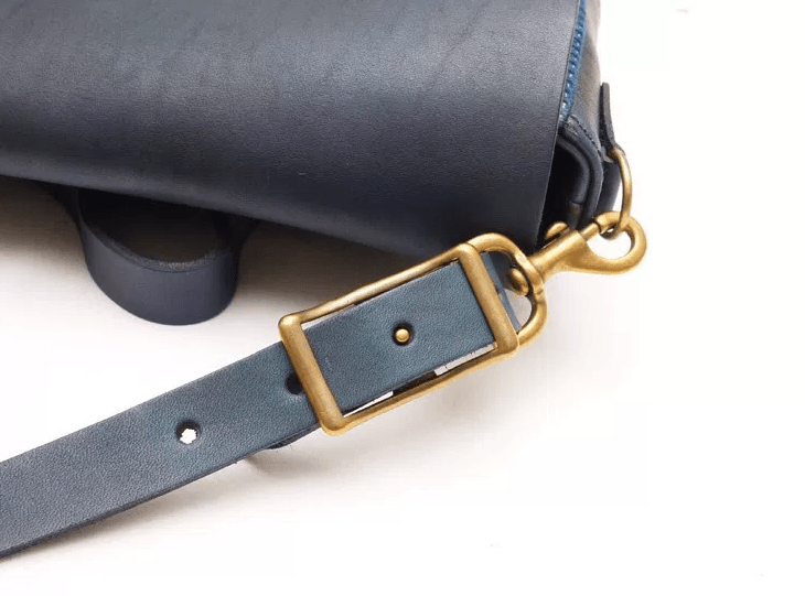 # 日本製雙重傳統藍染郵差包：Vasco - Leather Postman Mini Shoulder Bag / Sashiko 5