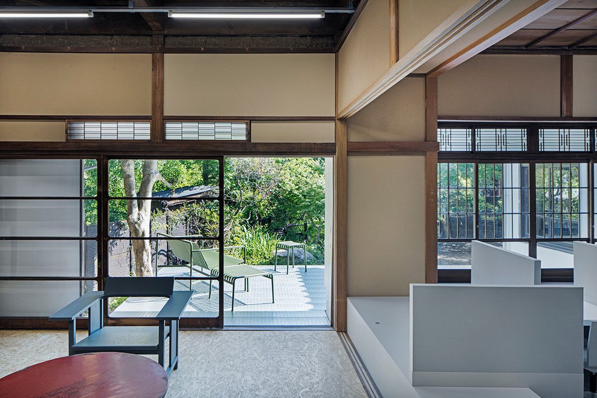 # 鎌倉日式傳統老屋活化：改建為商用事務所兼住宅 9