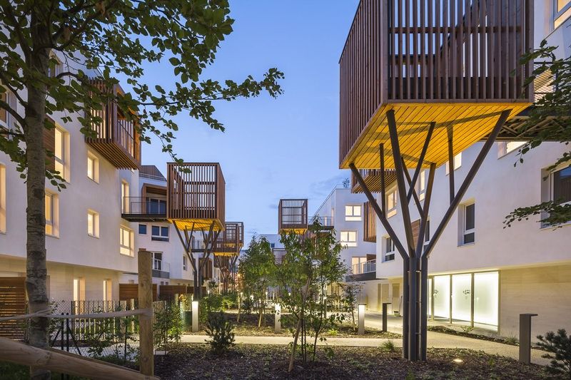 # 以社區交流為概念的陽台公寓：位於法國巴黎羅曼維爾郊區 2