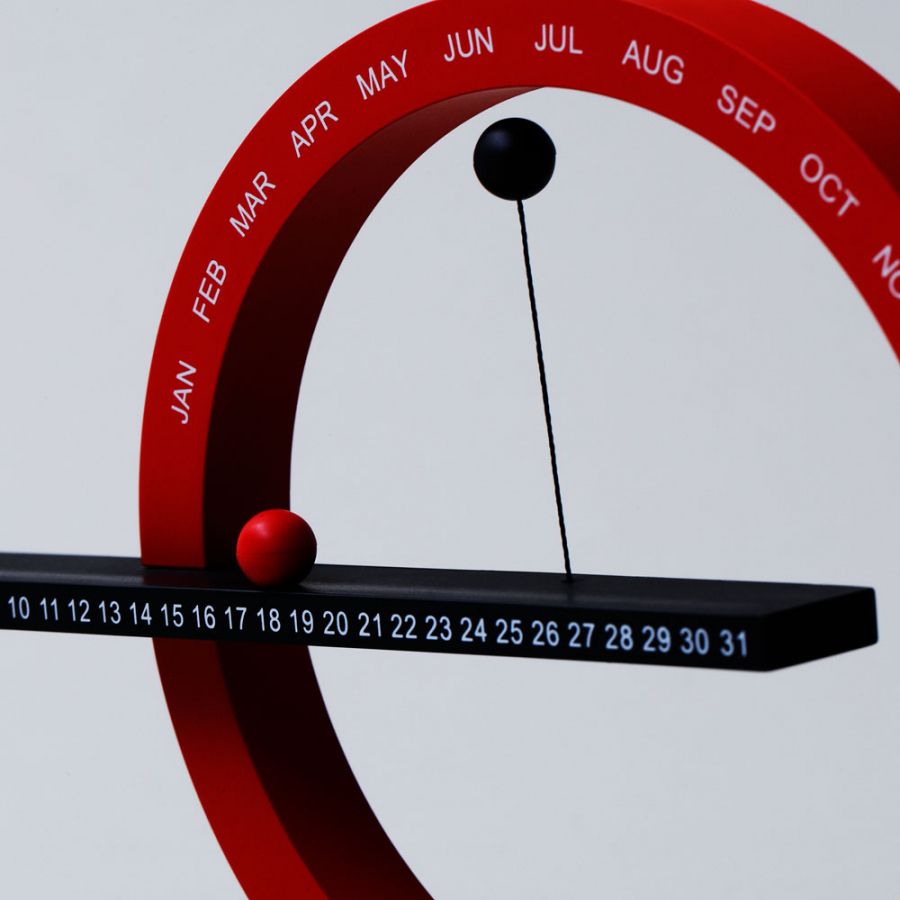 # 這圓圈物體竟然是萬年曆：Moma Magnetic Perpetual Calendar 7