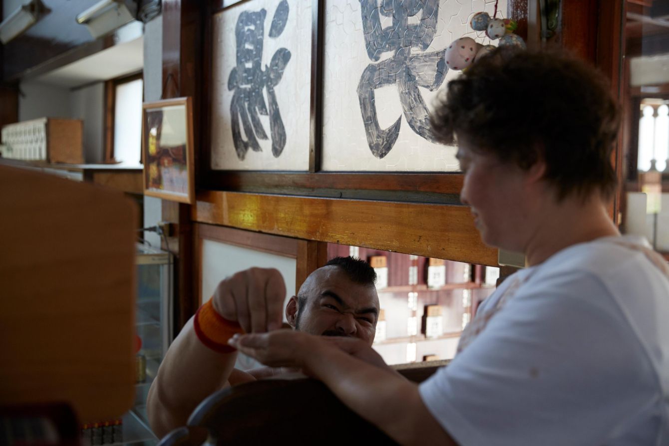 # 快打旋風的桑吉爾夫來為你介紹日本泡湯文化：來自日本 Redbull【Cosplay 妄想寫真館】企劃 3