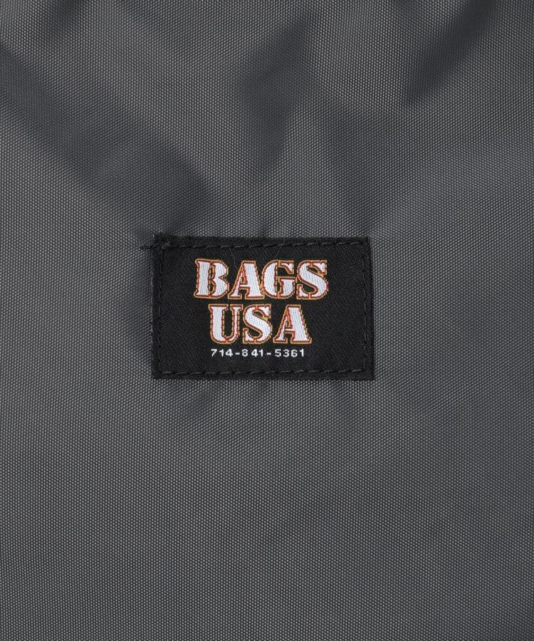 # 簡單中帶點運動的四色尼龍手提托特包：來自 USA BAGS 美國加州包袋品牌 17