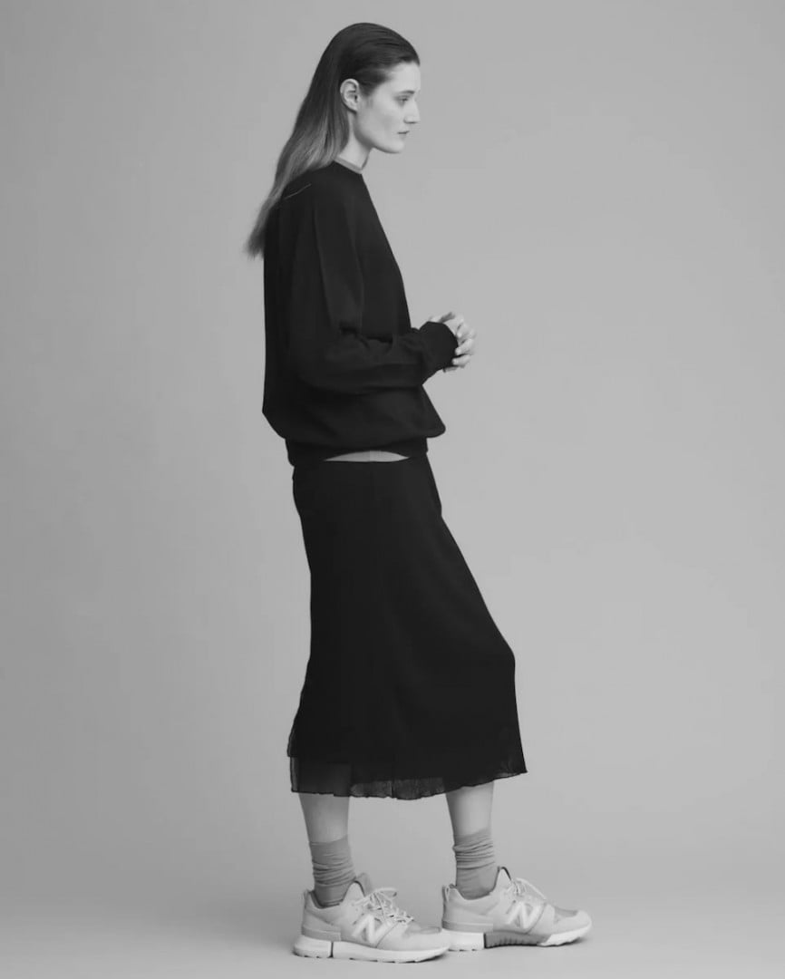 # 自然簡約跨界合作：人氣服飾品牌 Auralee 攜手 Tokyo Design Studio New Balance 推出聯名系列 10