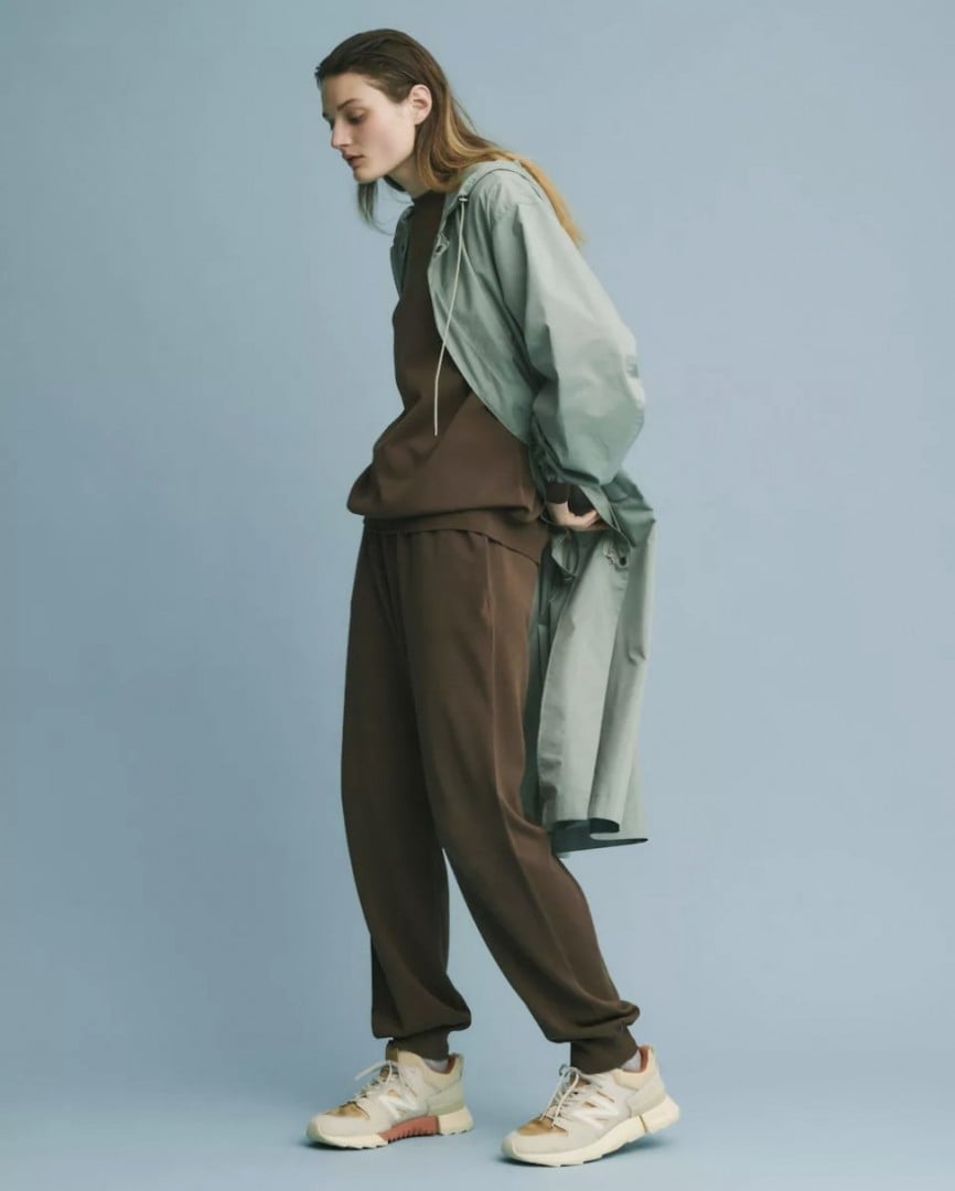 # 自然簡約跨界合作：人氣服飾品牌 Auralee 攜手 Tokyo Design Studio New Balance 推出聯名系列 9