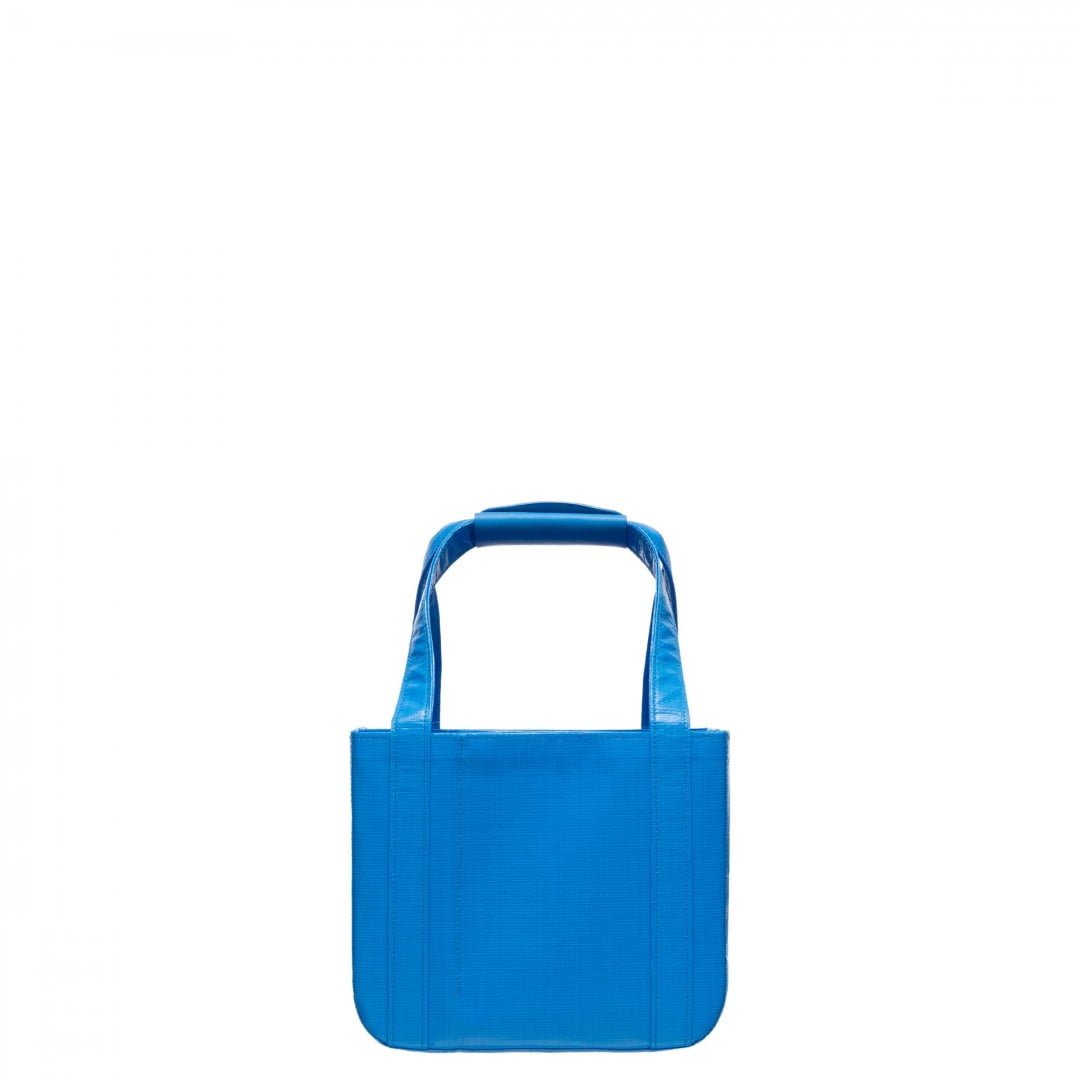 # 高階版藍色提袋：CHACOLI 即將於 Dover Street Market Ginza 發售限定系列 26