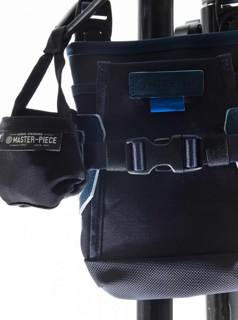 # 便利性更上一層樓：master-piece 攜手 MIZUNO 再度推出聯名，打造 Sports × Bag 現代包款 8