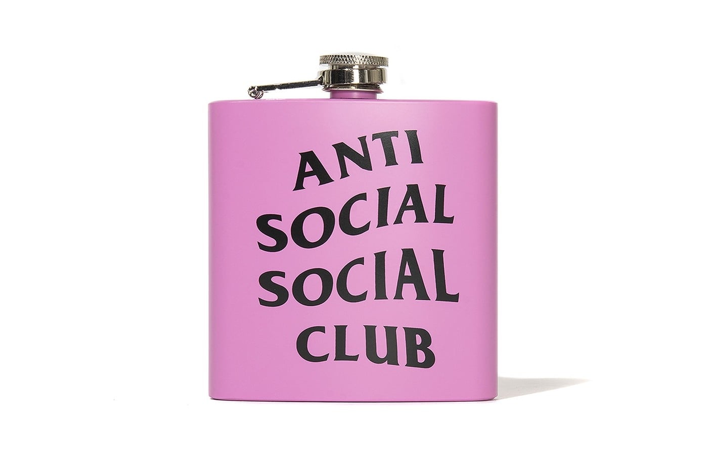 # 當不能說的另一半成為大眾情人：Anti Social Social Club 這次把 TENGA 變珍奶啦！ 2
