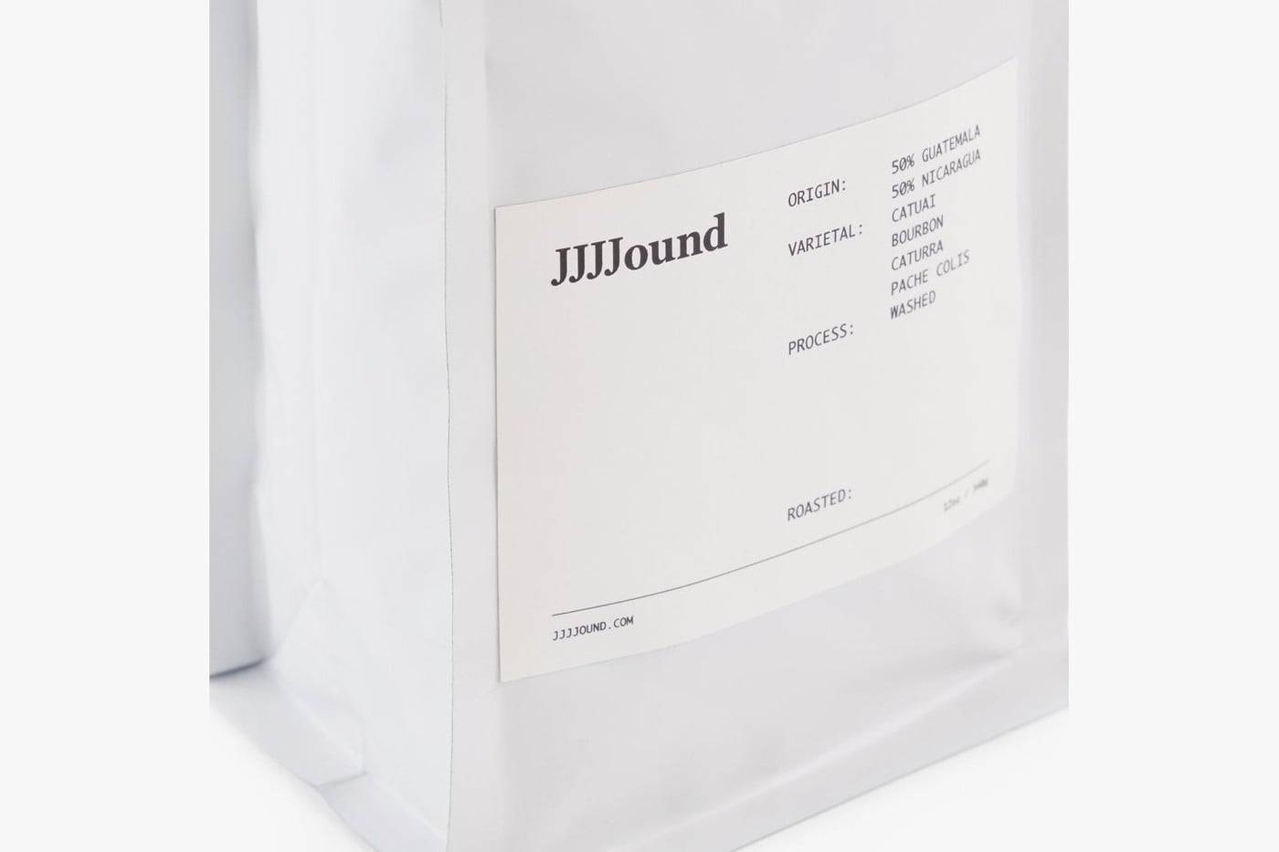 # JJJJound 的極簡美學：比起品牌創作，更多是生活分享！ 7