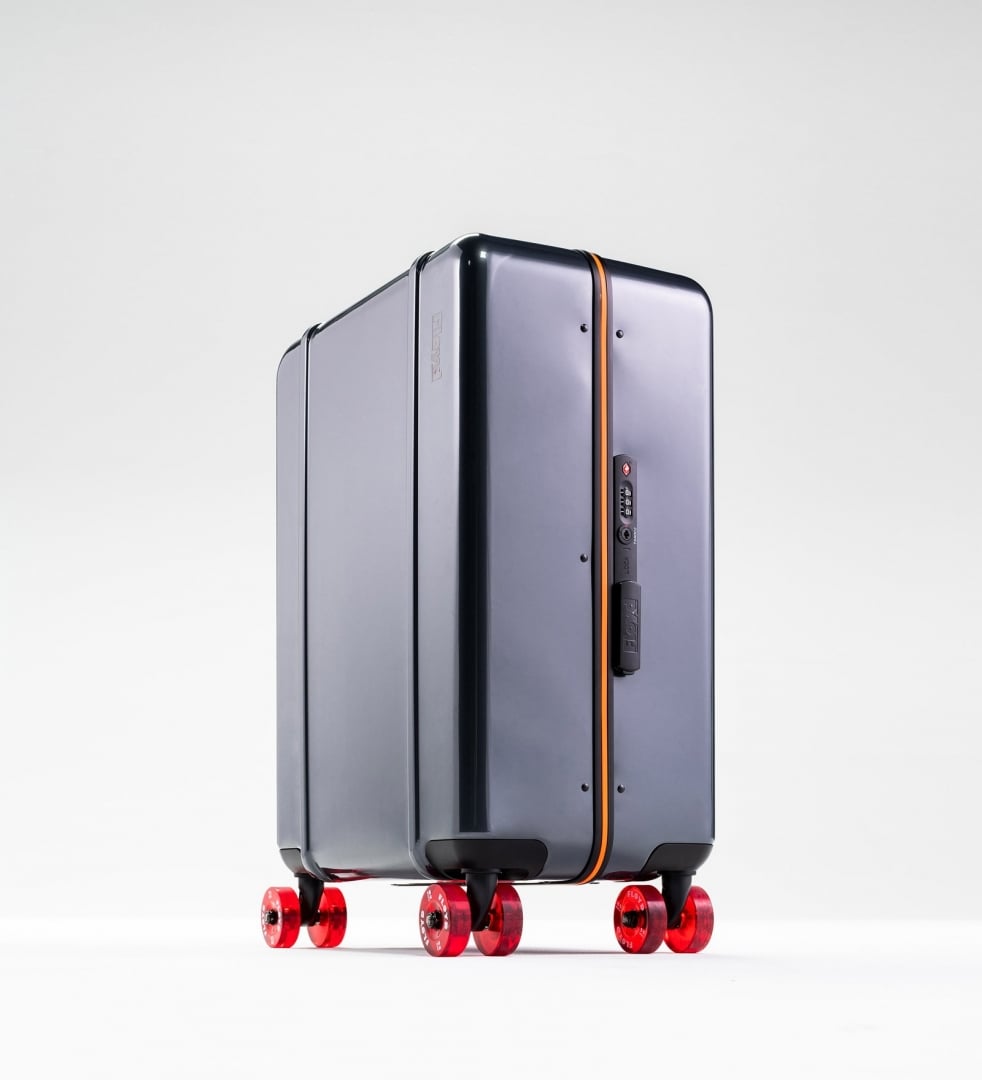 # Floyd Luggage：滑板輪子裝載至行李箱，它就是你的隨身配備！ 8