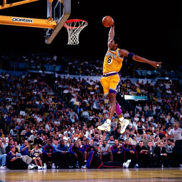# 愛他或恨他：籃球史上永遠的黑曼巴傳奇 — Kobe Bryant 1