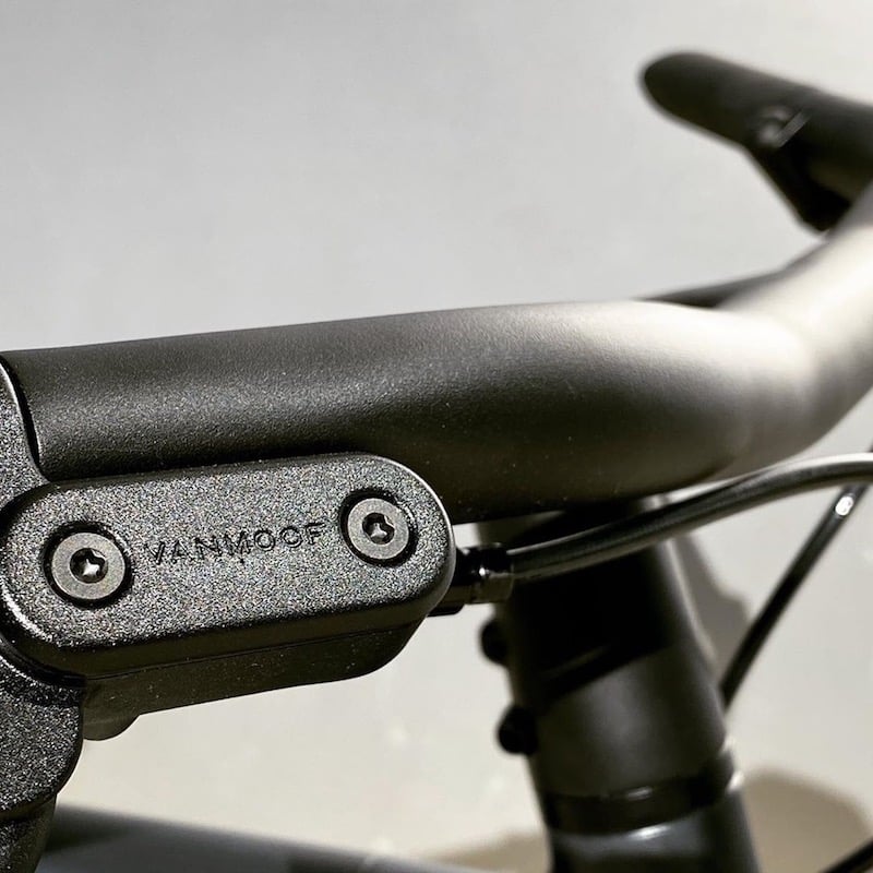 # 自行車界的特斯拉：荷蘭 VanMoof 三代電動車型讓你智能衝速 8