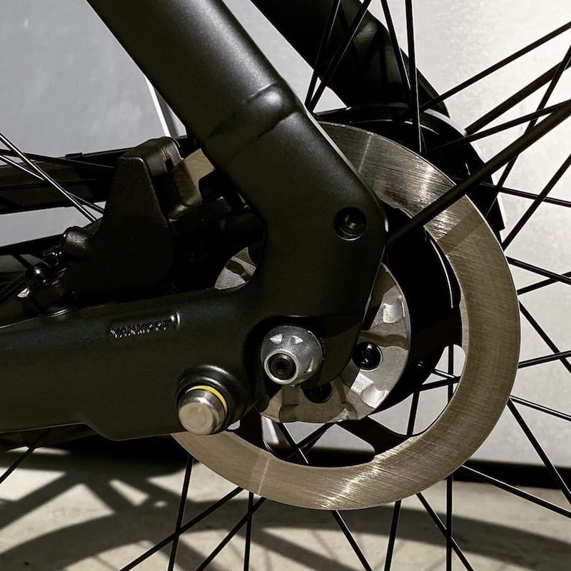 # 自行車界的特斯拉：荷蘭 VanMoof 三代電動車型讓你智能衝速 9