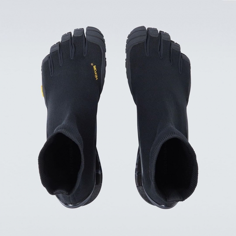 # 這是攀岩用的鞋？： Balenciaga 聯乘 Vibram 推出五指鞋「Toe」 4