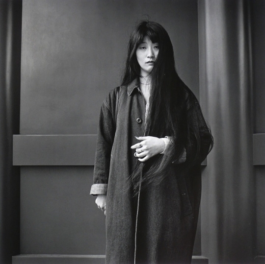 # 他耗時三十年在淺草寺拍照：日本攝影大師鬼海弘雄不敵淋巴癌逝世，享壽75歲。 8