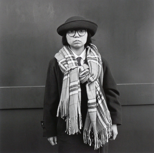 # 他耗時三十年在淺草寺拍照：日本攝影大師鬼海弘雄不敵淋巴癌逝世，享壽75歲。 7