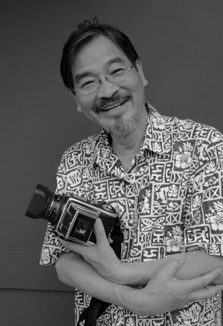 # 他耗時三十年在淺草寺拍照：日本攝影大師鬼海弘雄不敵淋巴癌逝世，享壽75歲。 1