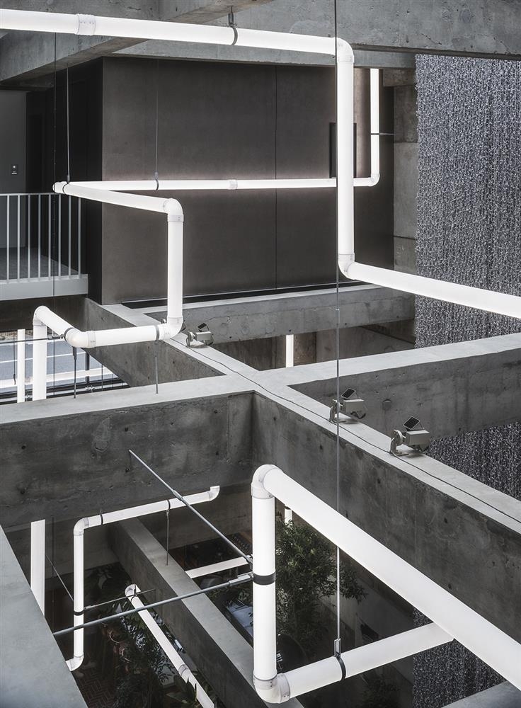# 日本自然派白色系建築師最新力作：將300年老飯店搖身一變，成為新銳藝術能量新地標 14