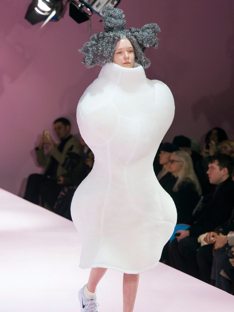 # 拯救了 Dior YSL 的 Hedi Slimane，卻被批評毀了 CELINE：設計師與品牌的關係像極了愛情？ 11