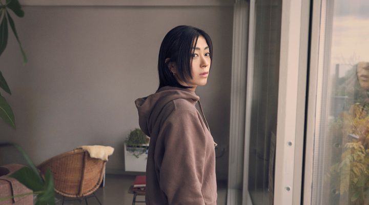 # 宇多田光最新專輯《BADモード》明年發行：居家服眼神死的封面是怎麼回事？