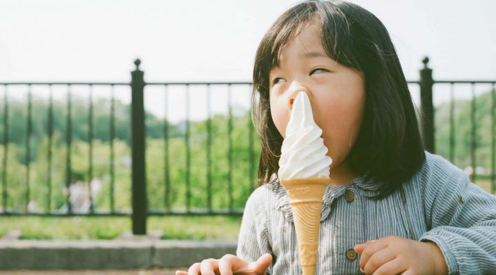 ＃ 吾家有女初長成的不捨，不如以趣味的方式紀錄：拍女兒拍成舉世聞名的長能豐一！