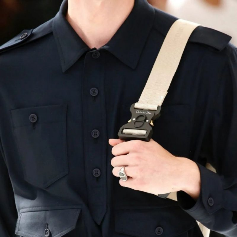 # 連 Dior 都愛的「原創扣具」，其實 1017ALYX9SM 根本不是第一人：除了雲霄飛車釦環你更要認識 AustriAlpin！ 4