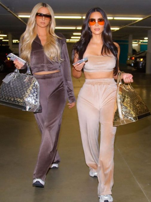 # Kim Kardashian 爭議的穿搭風格，分為肯爺之前和肯爺之後：原來這些年來的街頭潮流造型都非出於自願？ 7
