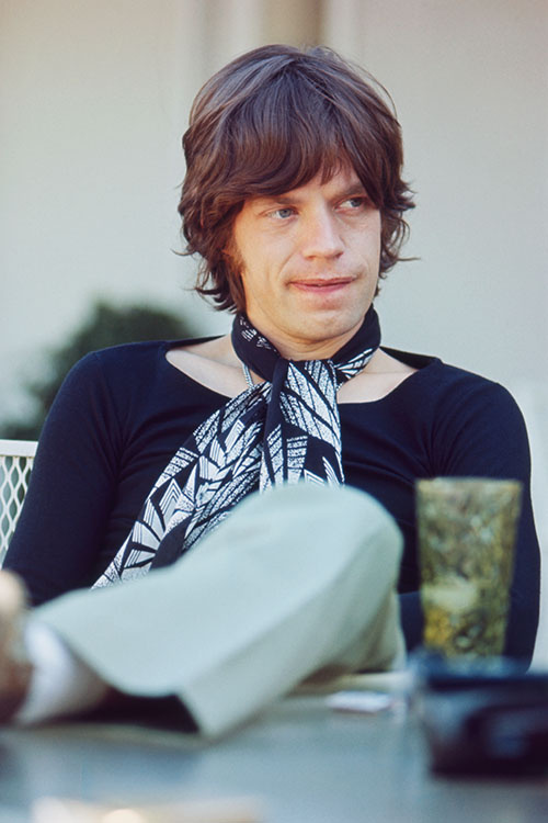 # 被魔力紅寫進歌裡，更是 Harry Styles 的時尚啟蒙：點一首 Moves Like Jagger 你知道要介紹誰了嗎？ 7
