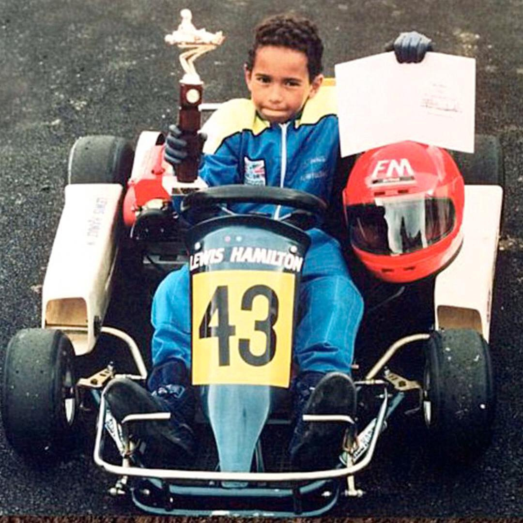 # 沒看賽車也知道他有多會穿，為了時尚他連F1禁令都不管：賽道上最強的存在身兼時尚界新寵 Lewis Hamilton 13