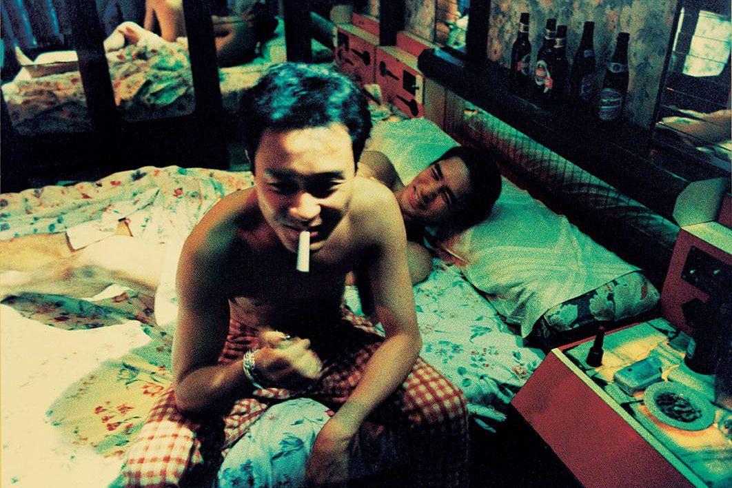 # 這不是王家衛的電影劇照，是他御用攝影師夏永康的「錯誤美學」：20 年前的舒淇和吳彥祖都成了最絢爛的藝術品 5