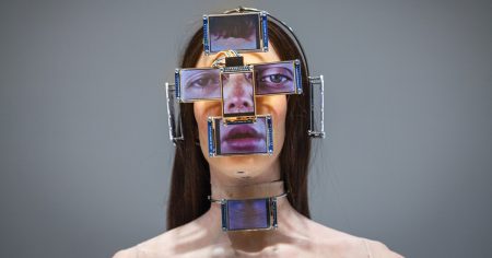 # 可以換臉換身體的未來你要嗎：西班牙藝術家  Filip Ćustić 打造的  Pi(x)el 會是人類之後的生活方式嗎？