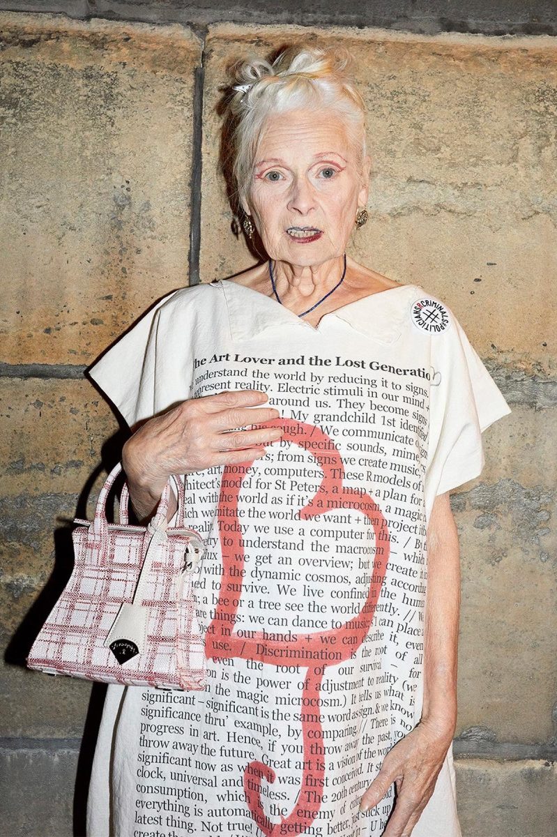 # 龐克精神與英倫時尚的殞落，最叛逆的西太后享壽 81 歲：Vivienne Westwood 最不羈的浪漫主義者 9