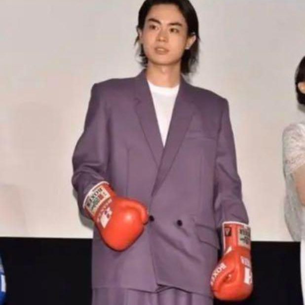# 菅田將暉不只演技超狂，被低估的時尚品味更要認識：日本最會穿的男明星就靠這些小眾設計師品牌！ 7