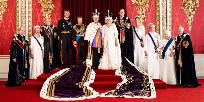 # 為了讓「最老王子」成為國王，皇室要連穿搭都要很小心：斥資一百億台幣的加冕典禮，造型怎能不用心