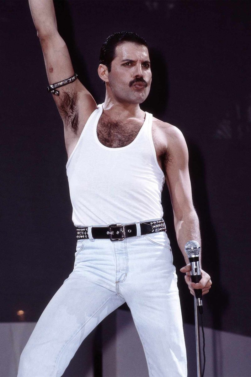 # 早在 Harry Styles 之前，他就是最會穿緊身衣的男人：看 Freddie Mercury 的演唱會，就是看一場時裝秀！ 5